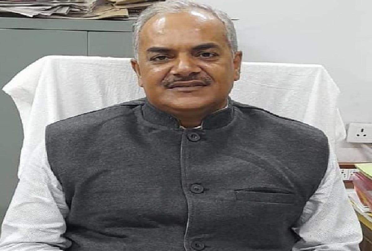PNP: Anil Bhushan took over as Secretary Examination Regulatory Authority