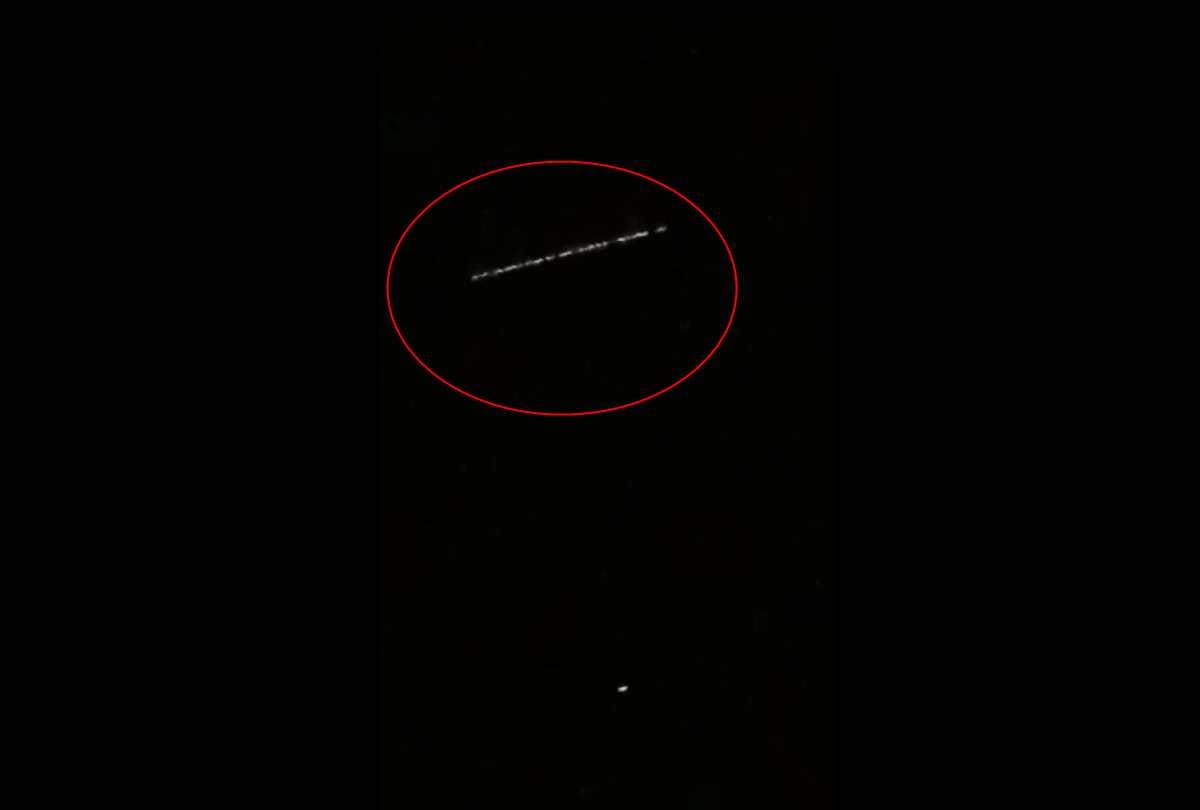 A strange thing seen like a rocket in the sky in hamirpur himachal