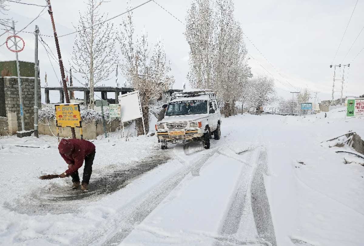 Himachal govt prepared a plan to deal with snowfall