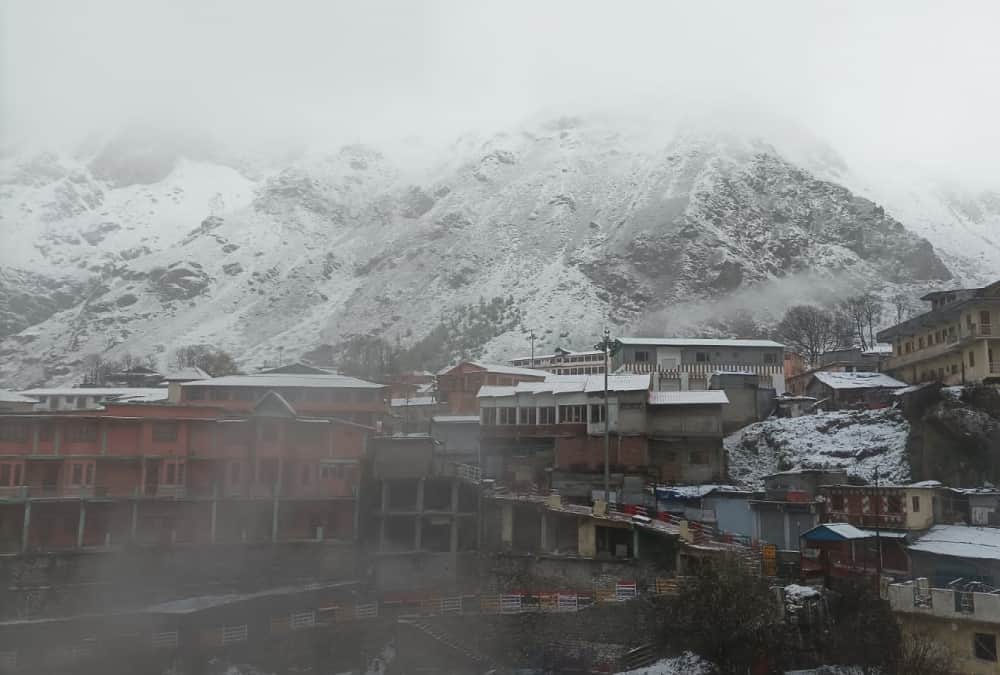 Uttarakhand weather Update Today: Fresh Snowfall In chardham Beautiful Photos