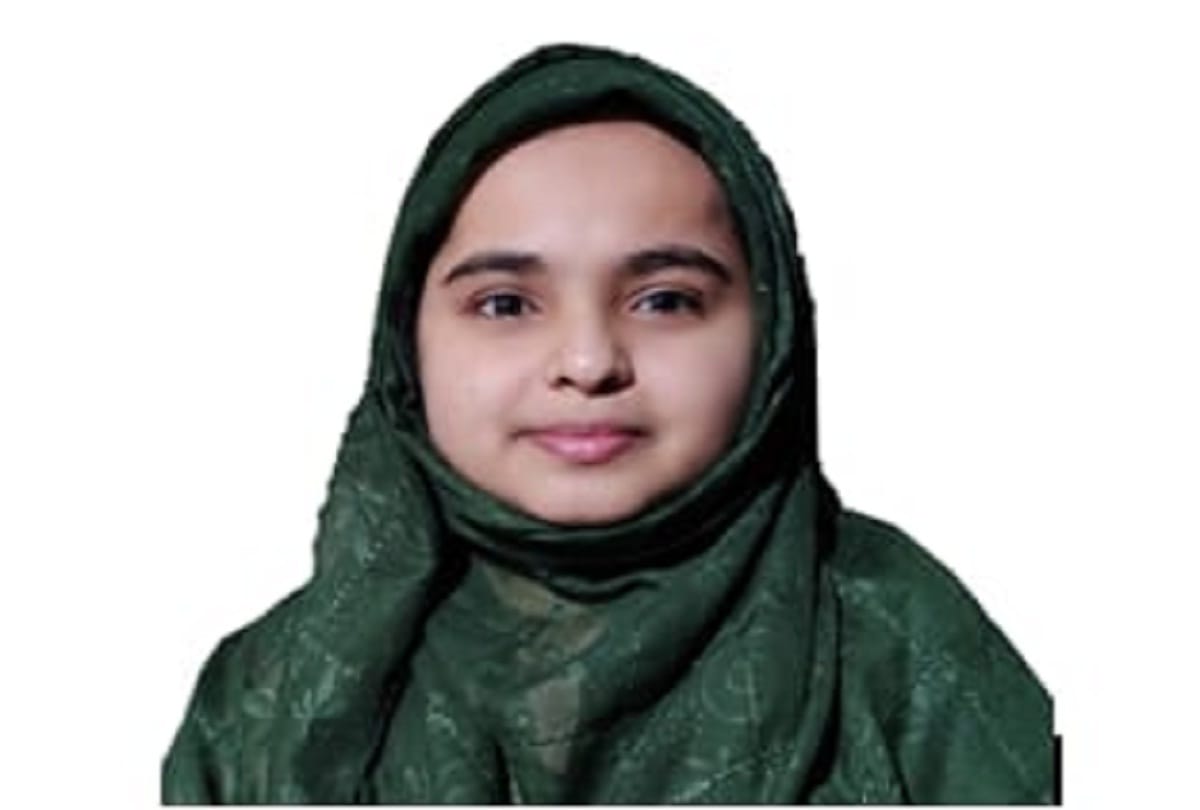 Rubina of Jamia selected for Prime Minister Research Fellowship Vice Chancellor najma akhtar congratulates