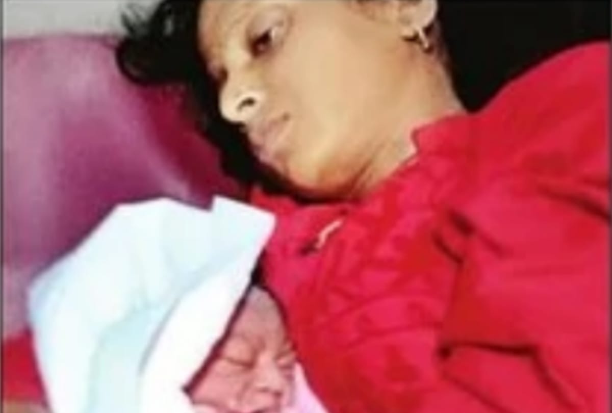 Woman gets help through video calling in delivering a child.