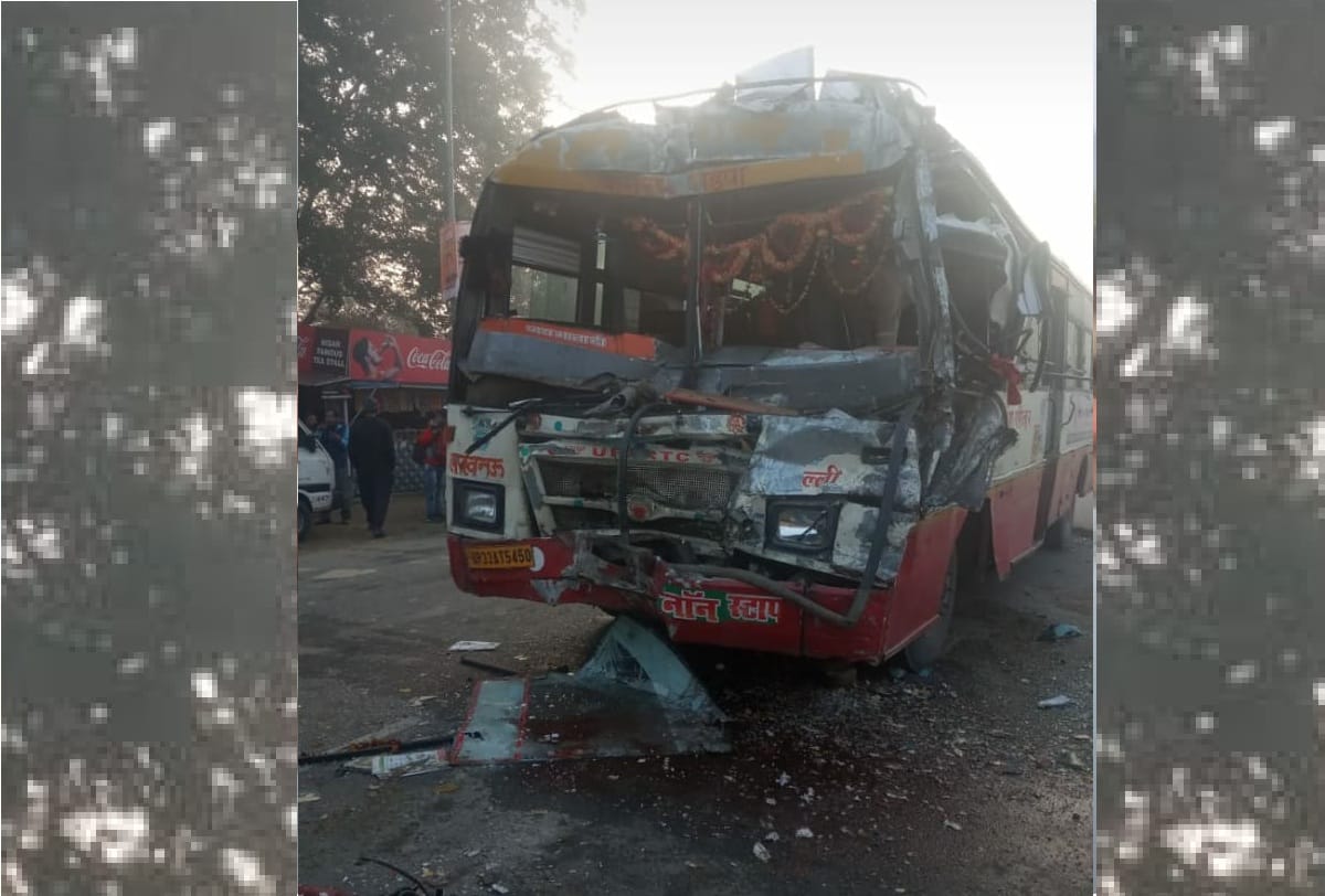 Bareilly accident Roadways bus collided with dumper on highway