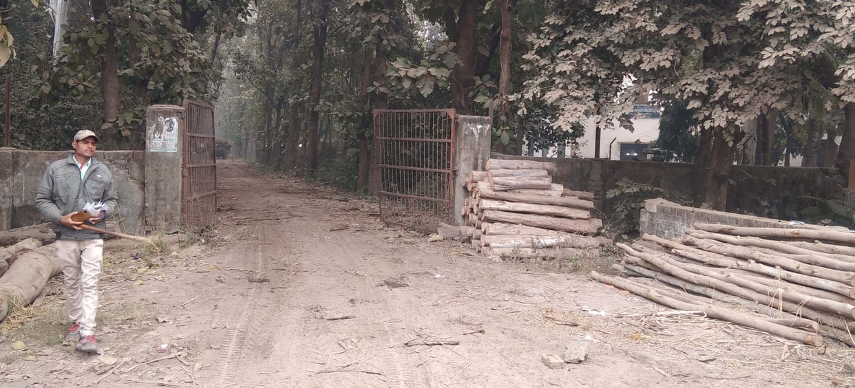 exit gate opened after 28 years