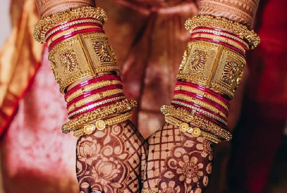 Indian bridal chura latest designs 2021 Wedding Fashion trends