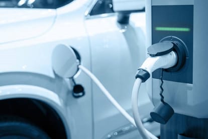 Nissan NASA Battery Nissan is working with NASA to develop new kind of EV Battery for future Electric Vehicles Battery Technology