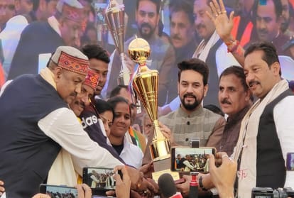 Anurag Thakur said: There used to be riots in the Akhilesh government and there were riots in the BJP government