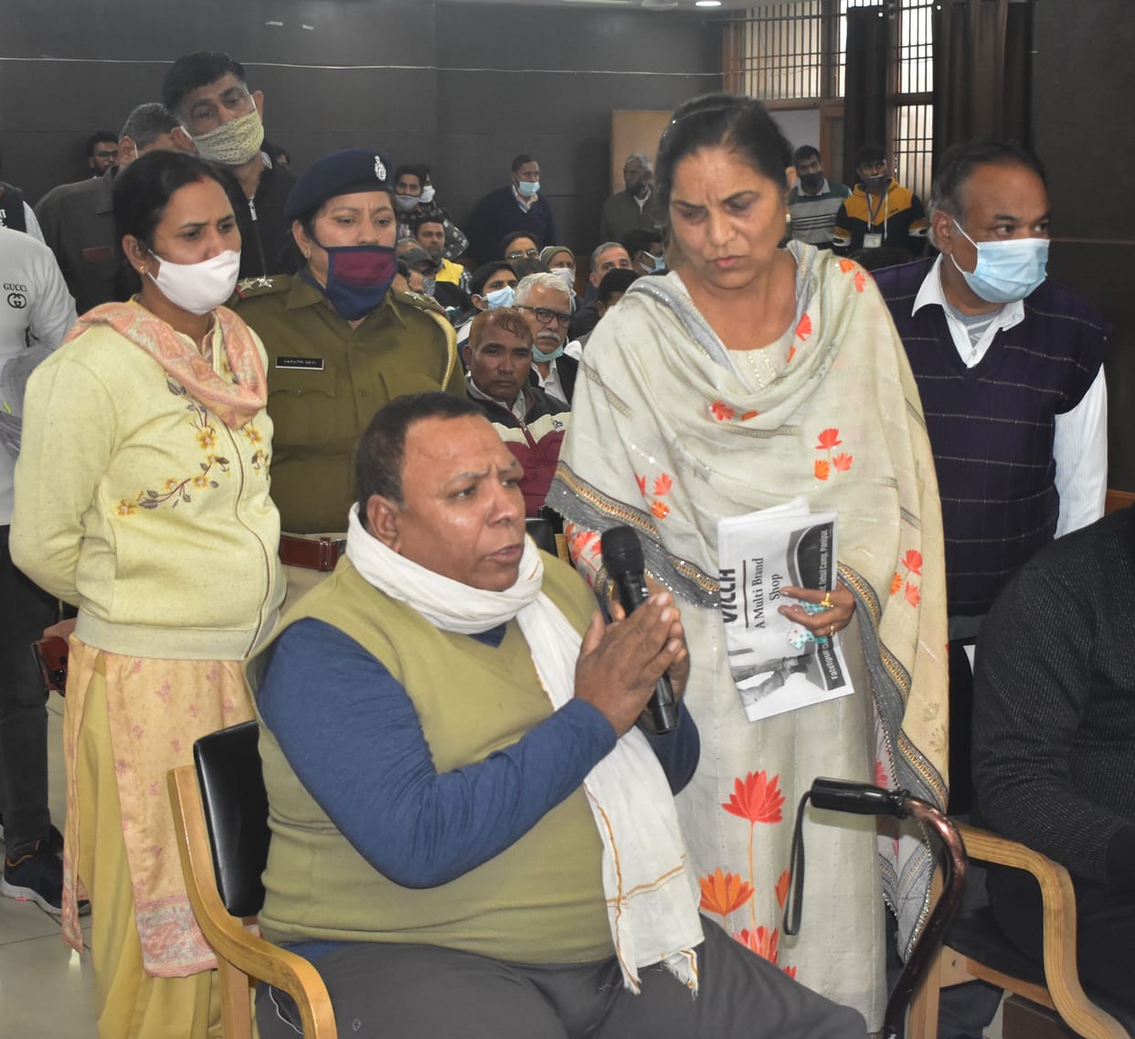 The leg was cut off telling cancer, a team of three doctors will get treatment