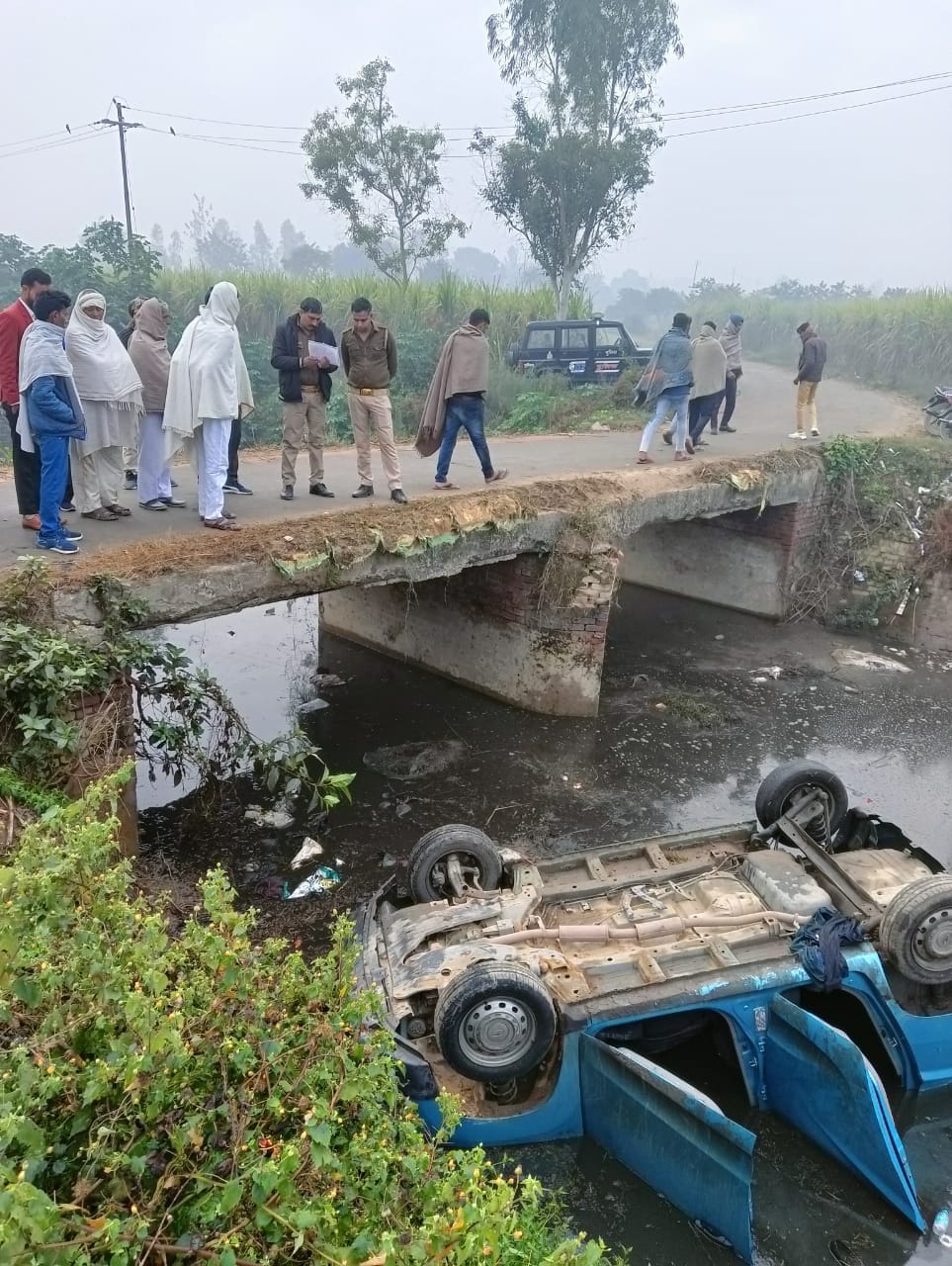 Car falls into drain, five injured