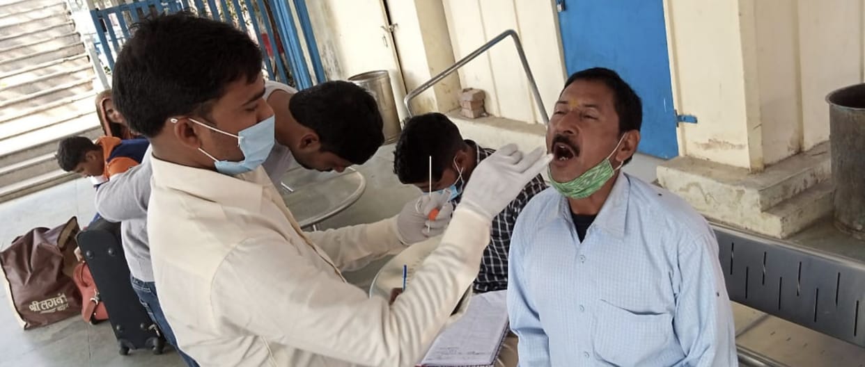 Alert about Omicron, Corona investigation increased in Kanpur dehat