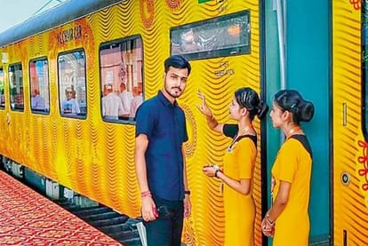 Why did PM Modi call Ashwini Vaishnav at 11 pm, is there any preparation for privatization of railways? Railway Minister replied