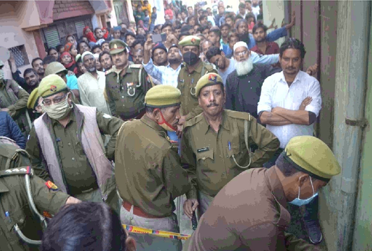 Murder Of Girl In Hapur eight-year-old girl murder in Hapur body was hidden in the box