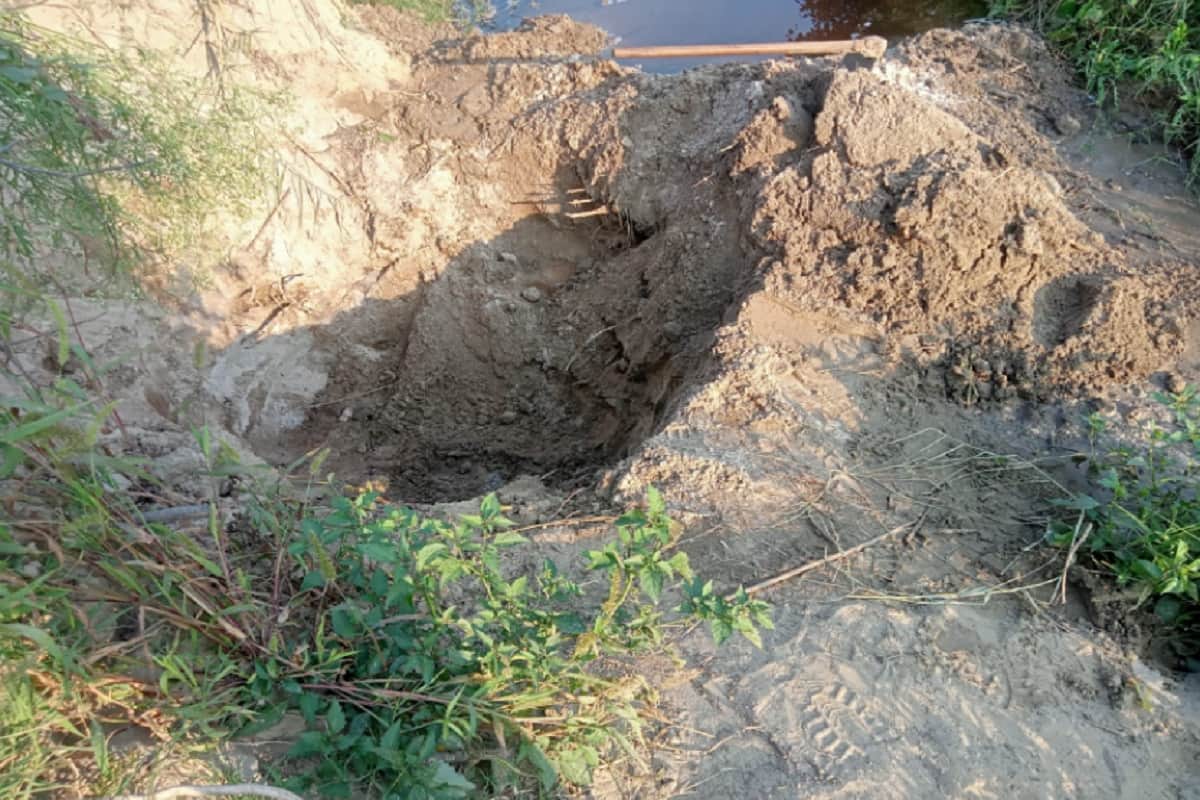 UP Crime News: A woman along with her husband was murdered her lover in Meerut