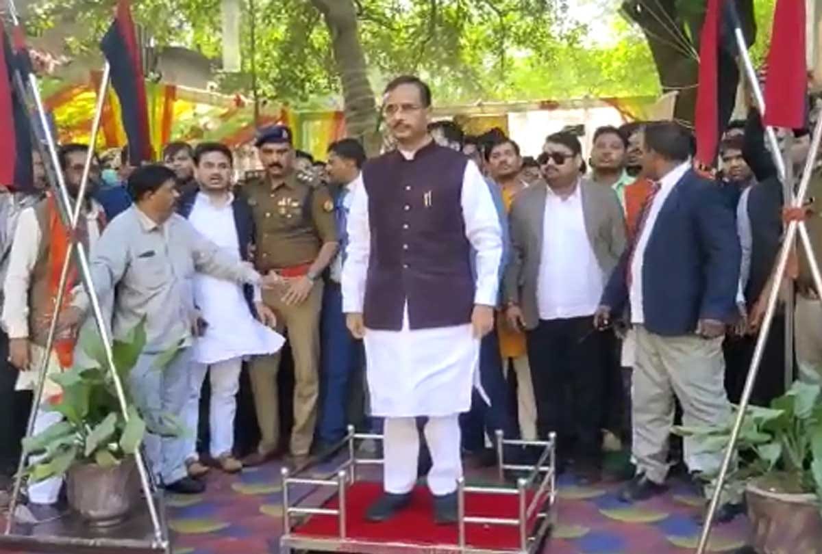 Kanpur: Deputy CM Dinesh Sharma said the bulldozer policy forced the opposition to go to the temple and ring the bell