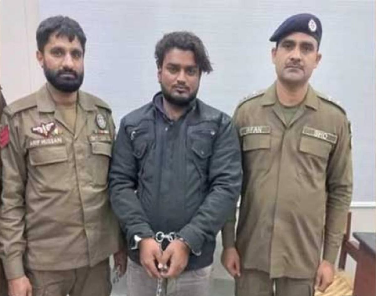Observers say the real problem is Pakistan's blasphemy law behind sialkot lynching
