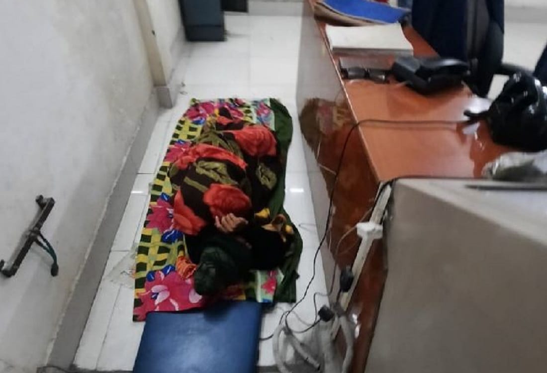 PDDU Nagar Station master found sleeping during on duty while liverman was operating trains both suspended