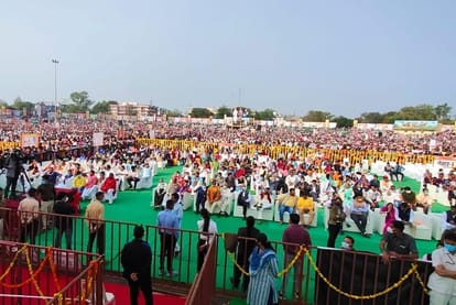 Tantya Mama Sacrifice Day celebration in Indore: PESA Act will be implemented, minor criminal cases will be withdrawn, those who do not have land will be made by giving them a lease