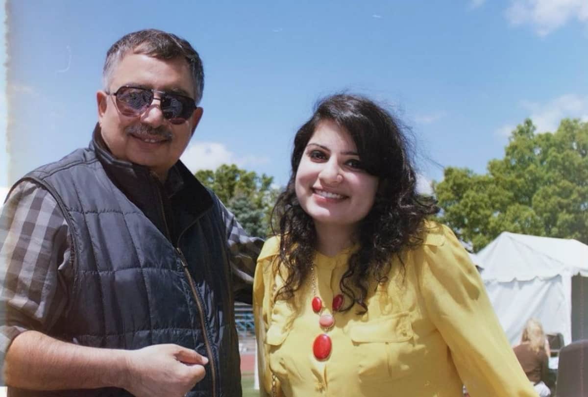 After the death of Vinod Dua daughter Mallika Dua wrote in an emotional post on instagram and share a picture