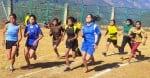 गोपेश्वर स्पोर्ट्स स्टेडियम में आयोजित खेल महाकुंभ में दौड़ में प्रतिभाग करतीं बालिकाएं।
