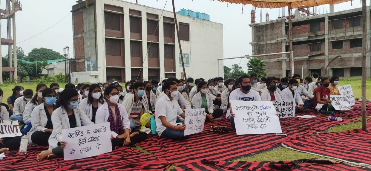 Demand for payment of stipend to intern doctors