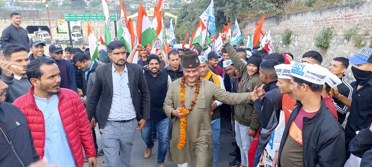 uttarakhand election 2022:  Aam Aadmi Party leader Col Ajay Kothiyal Roadshow in Kirtinagar today