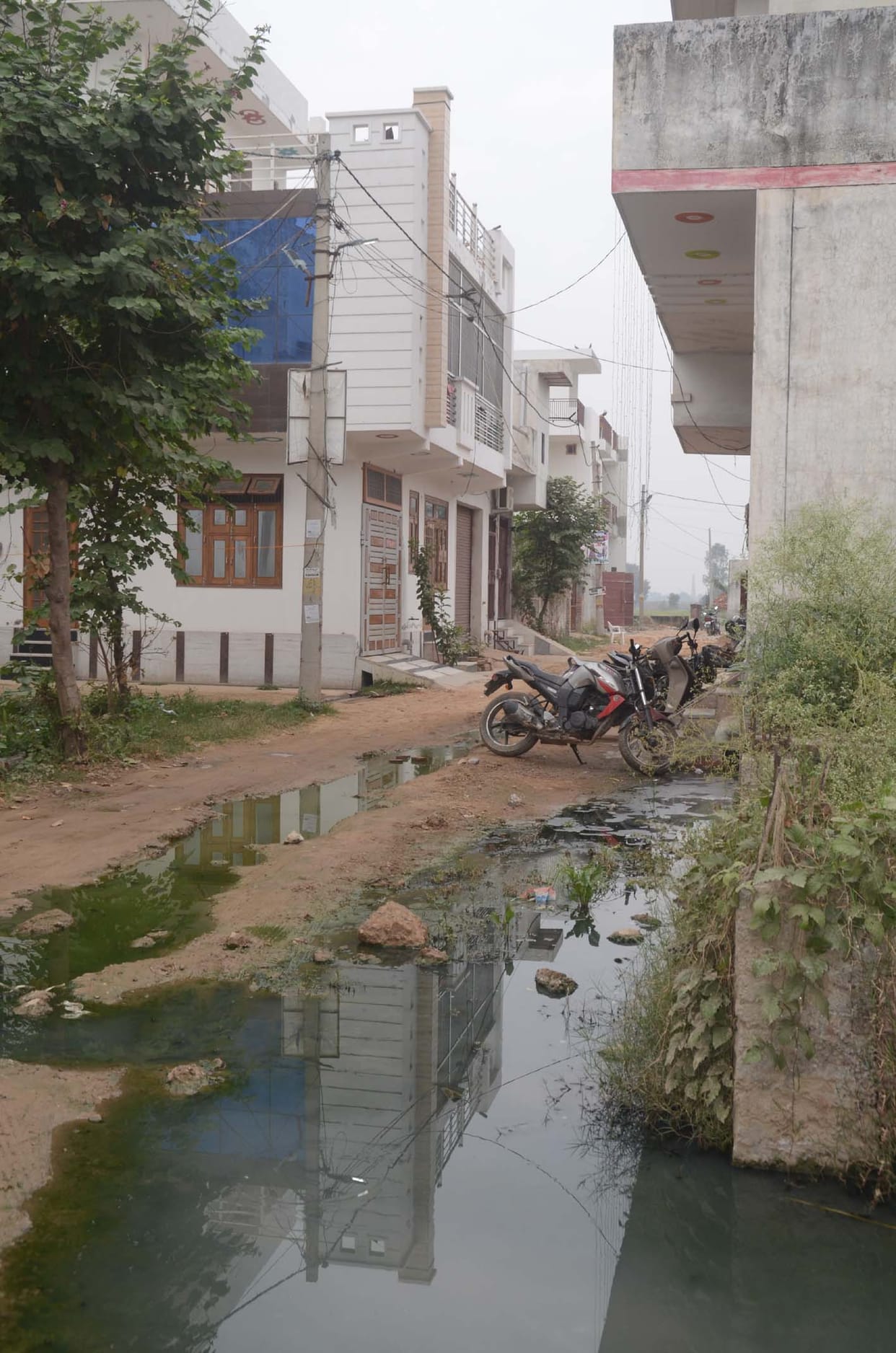 Colony and locality increased but no facilities