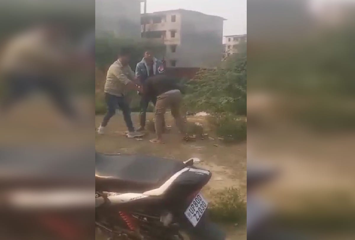 Pharma Students Beaten By Friends Dispute After Money For Liquor