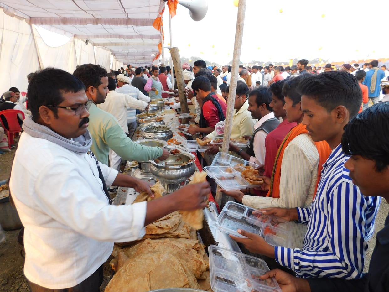 Wonderful, unforgettable moment...765 daughters leave a pavilion for in-laws' house