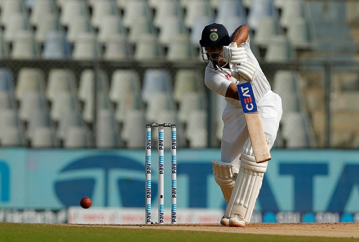 India vs New Zealand Mayank Agarwal made record in Mumbai Test left Rohit Sharma and Virat kohli behind in this matter