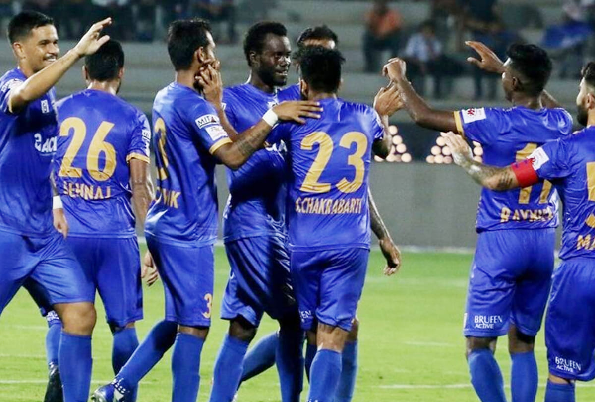 ISL: Mumbai City tops the table after beating Bengaluru 3-1, Angulo scored on penalty