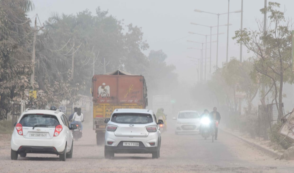 AQI crosses 300, more than 600 industrial units will remain closed on Saturday-Sunday