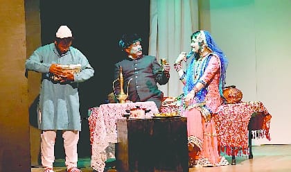 The story of love-hate is 'Malika-e-Sarai'