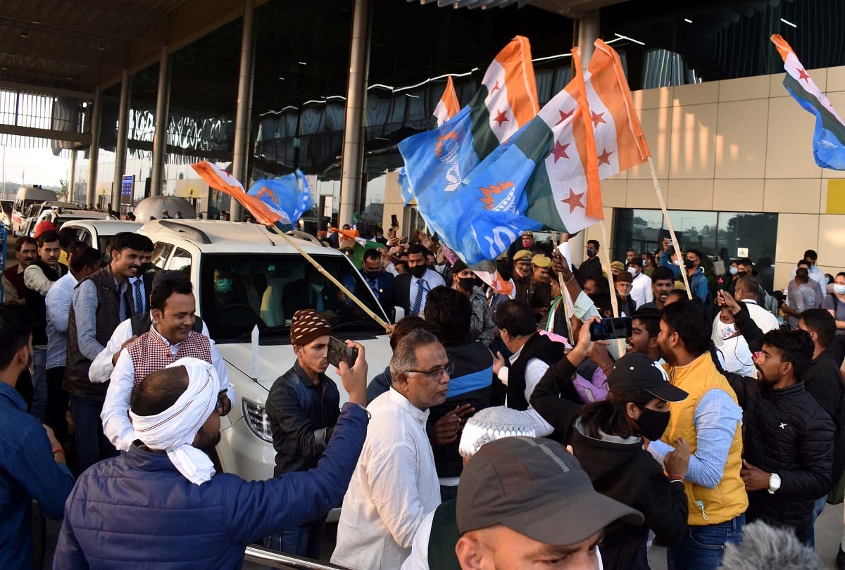 Prayagraj Swaraj Bhawan, Rahul Gandhi refreshes the memories of Jawaharlal Nehru and Indira Gandhi.