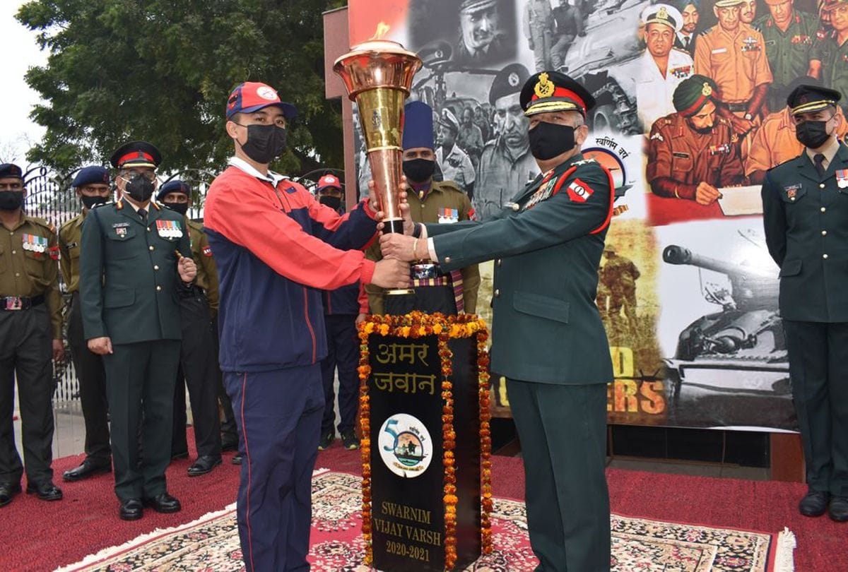 Swarnim Vijay Mashaal In Mathura Brave Soldiers Who Made Supreme Sacrifice