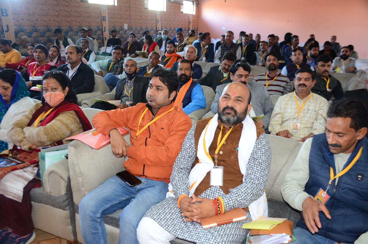 Get involved in resolving public problems