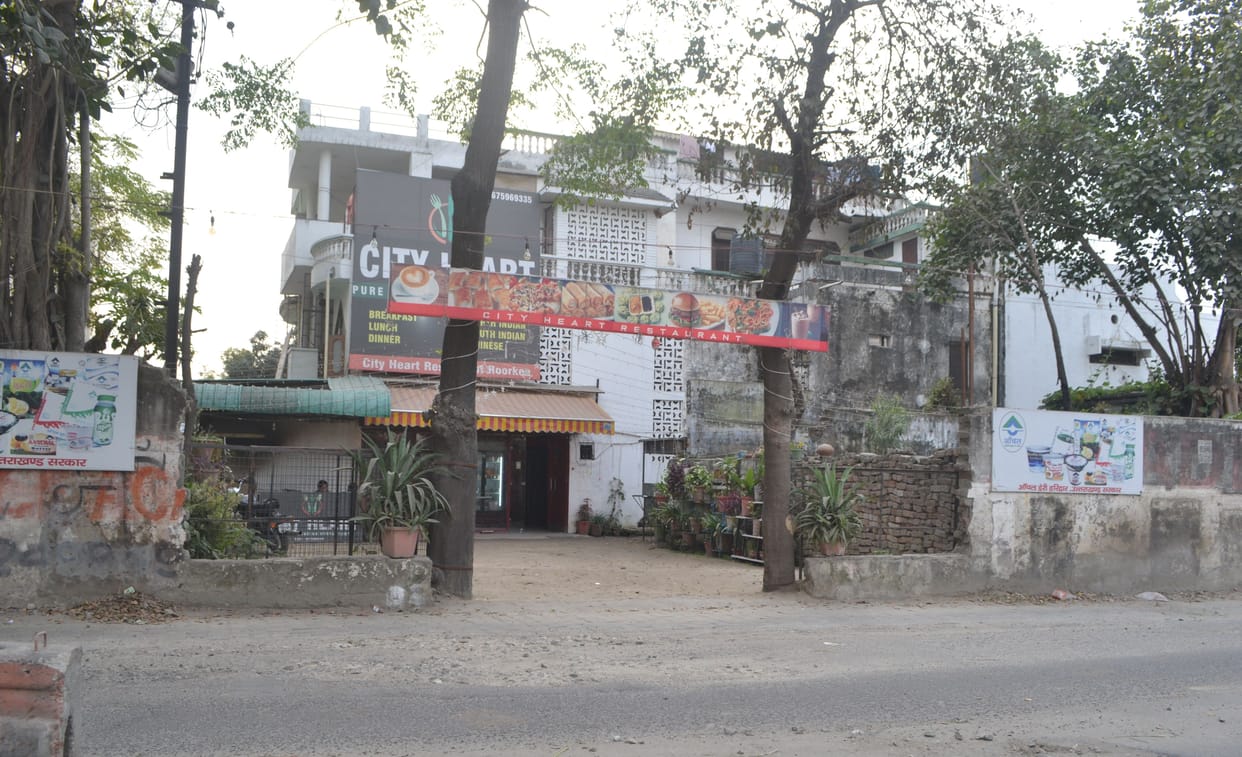 Capturing the property of Energy Corporation by breaking the wall