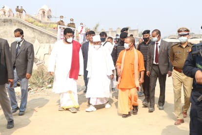 Swarved Mahamandir Dham in varanasi Umraha CM Yogi took stock before PM Modi arrival