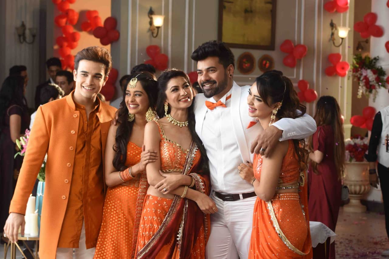 Zee TV Kumkum Bhagya achieves a rare milestone with its 2000th episode Ekta Kapoor