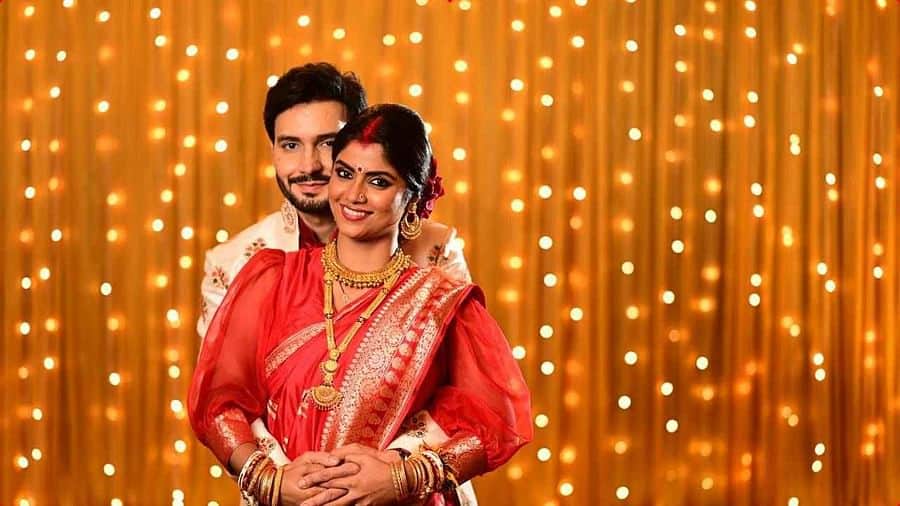 Just Married: Naagin actress Sayantani Ghosh marries boyfriend Anugrah Tiwari, see photos