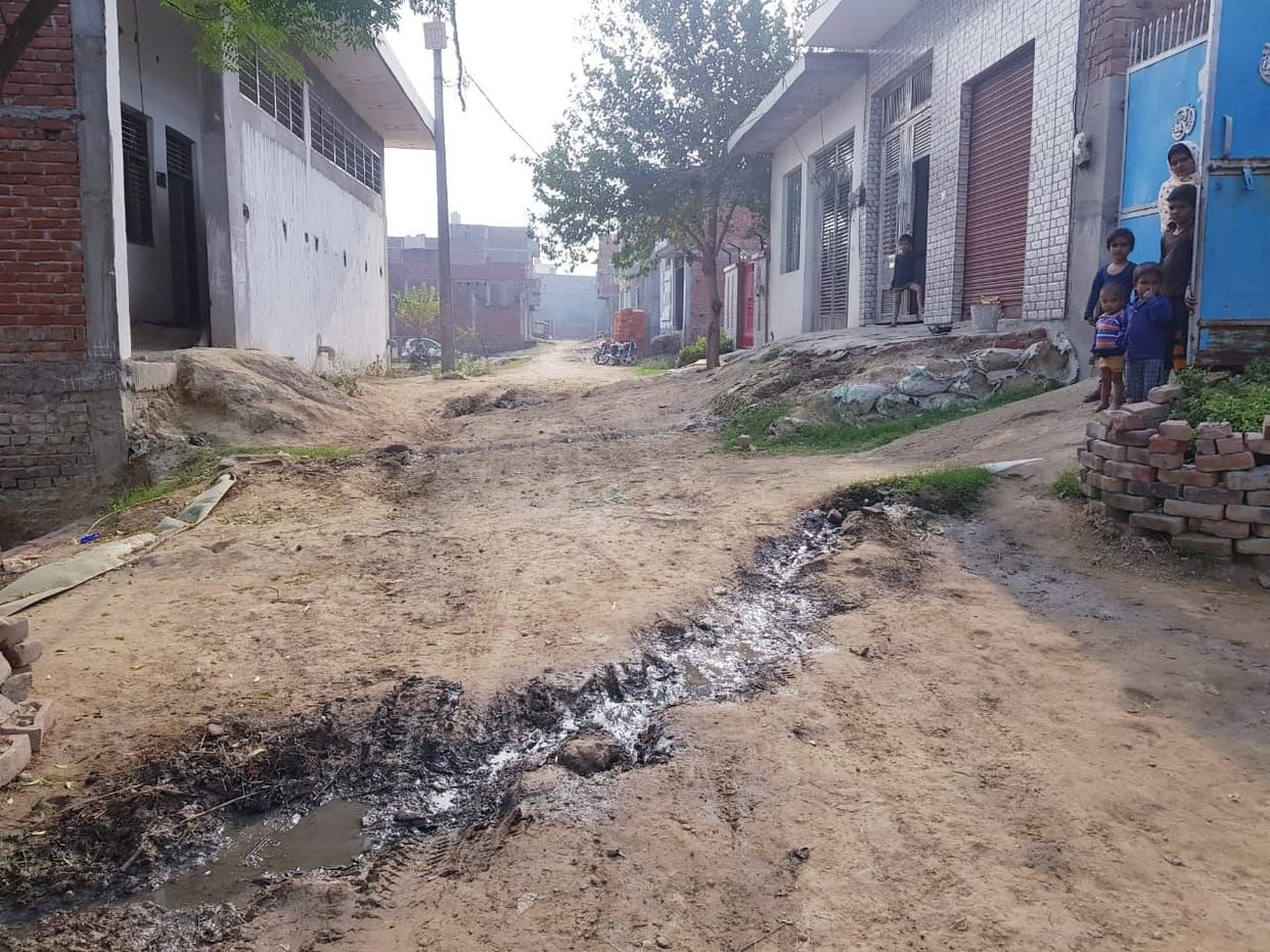 In Mayur Vihar, the roads are bad and people crave for water in Surendra Nagar.