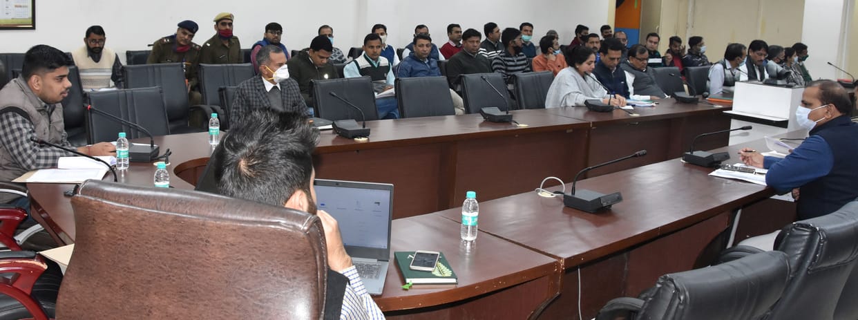 Officers should monitor CM Window, Saral Portal and social media daily: Collector