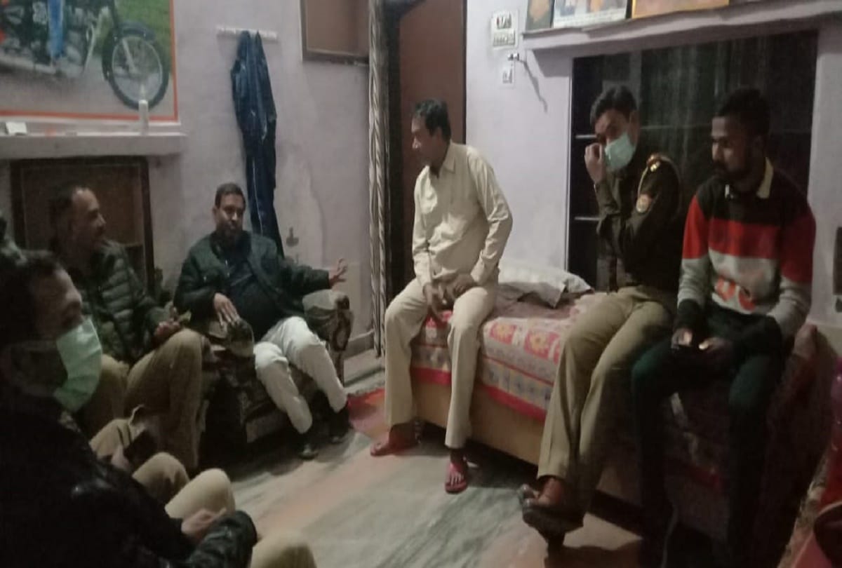 Agra Police Alert On Six December City Devide In Sector