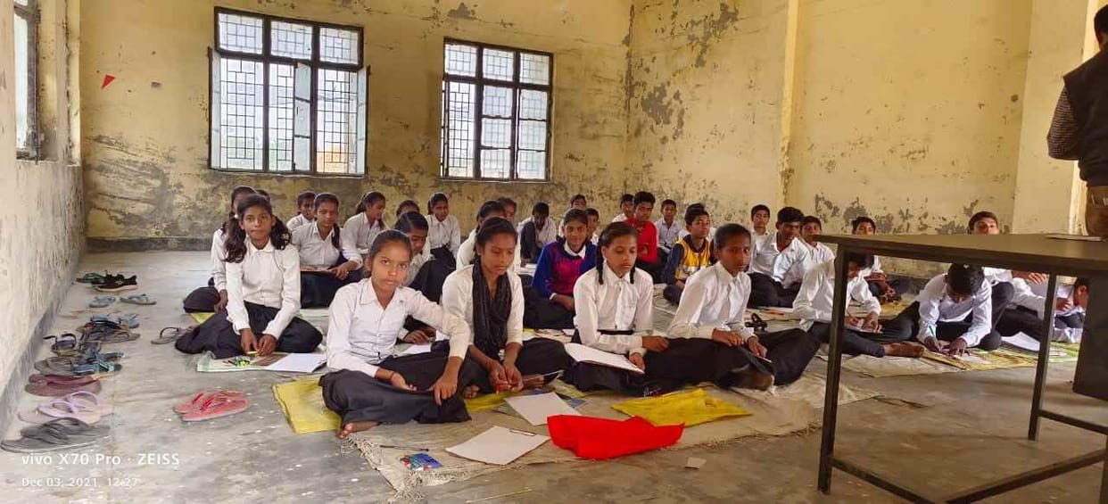 government inter college nnikaura in bad condition