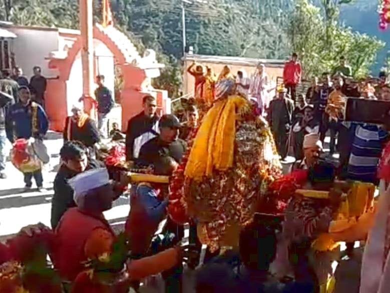 Navratri fair begins at Girija Bhavani temple