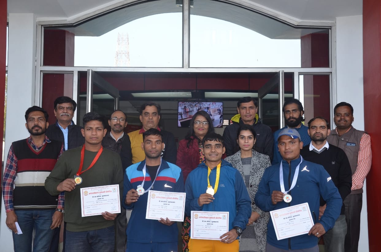 Players honored for their excellent performance in the competition