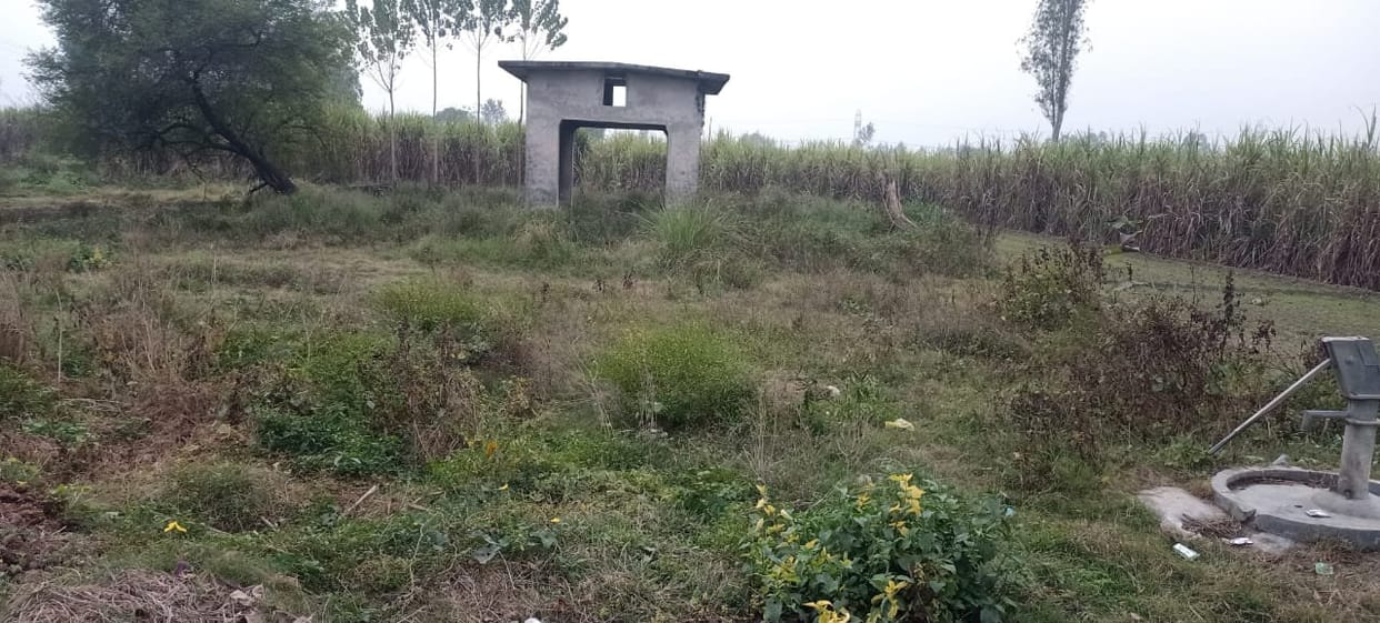 There was a pile of dirt in the crematorium, anger among the villagers