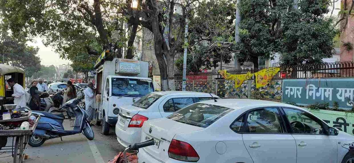 Plenty of encroachment, queue of vehicles due to jam, Yamunanagar