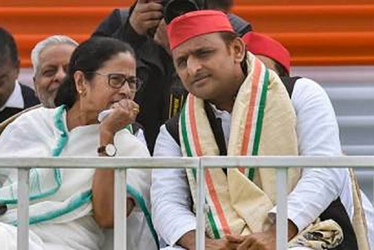up election 2022: Mamata banerjee may alliance with Akhilesh yadav