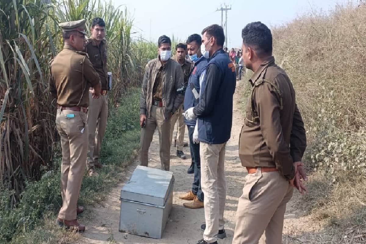 Meerut Crime News: Dead body of girl was found in forest of Kharkhoda and see photos