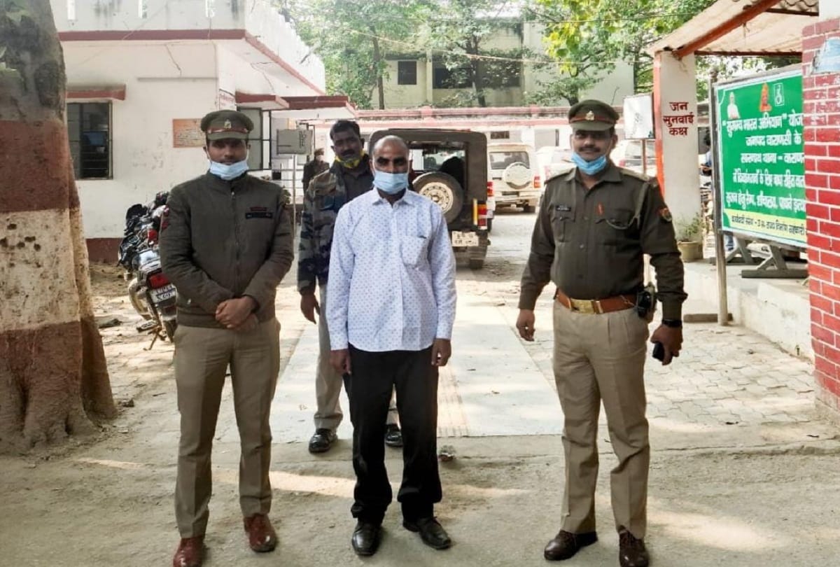 NEET forgery case candidate who placed solver gang was arrested along with father varanasi police searching for many days
